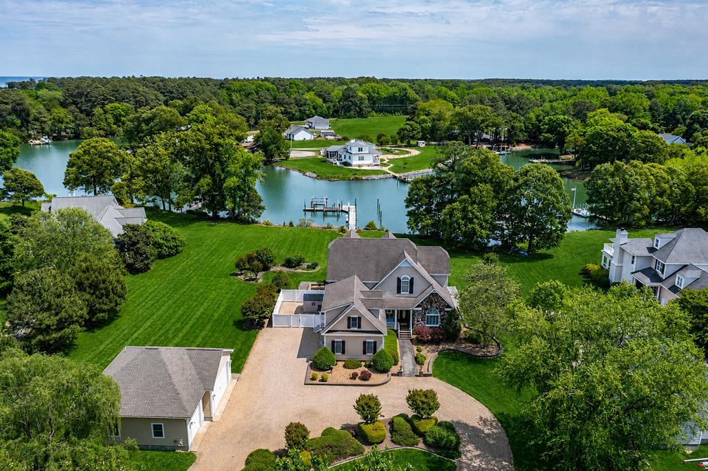 310 Old Point Rd