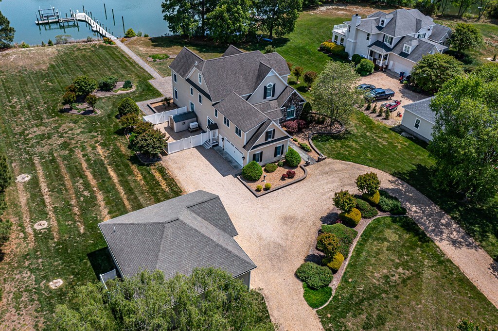 310 Old Point Rd