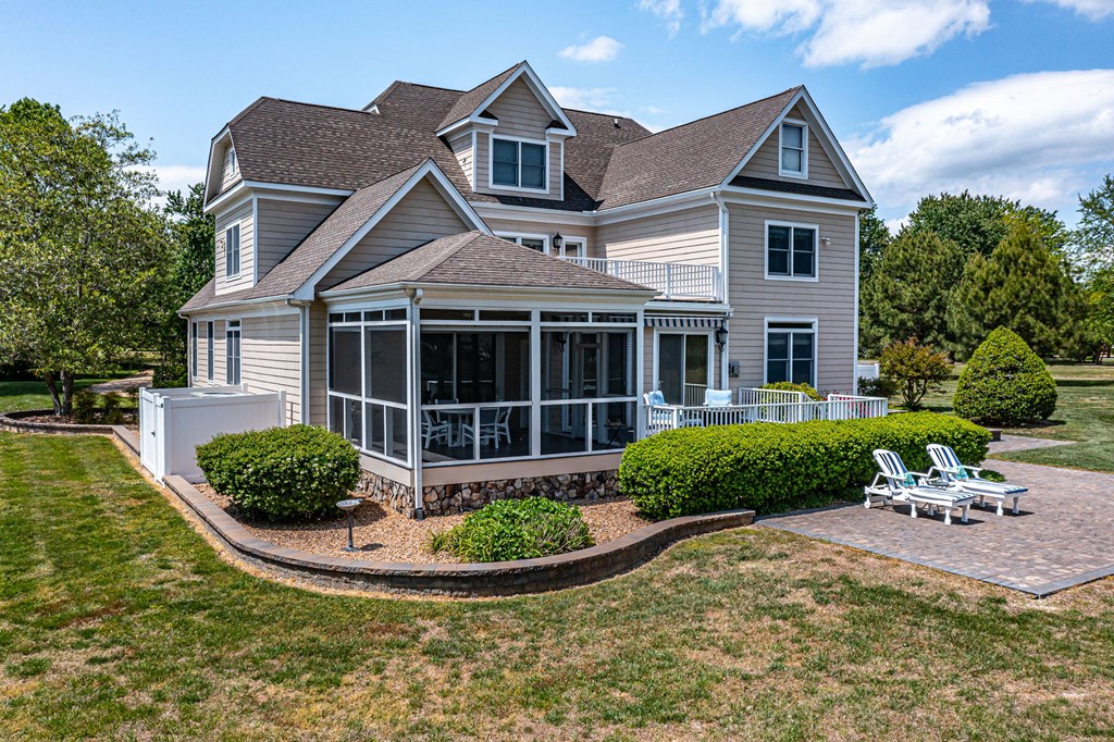 310 Old Point Rd