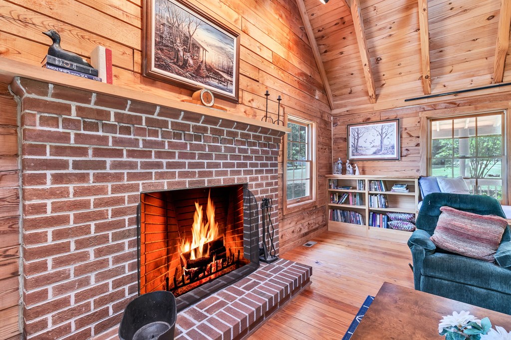 1280 Kelley Neck Road