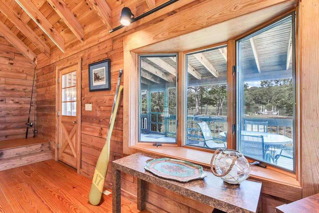 1280 Kelley Neck Road