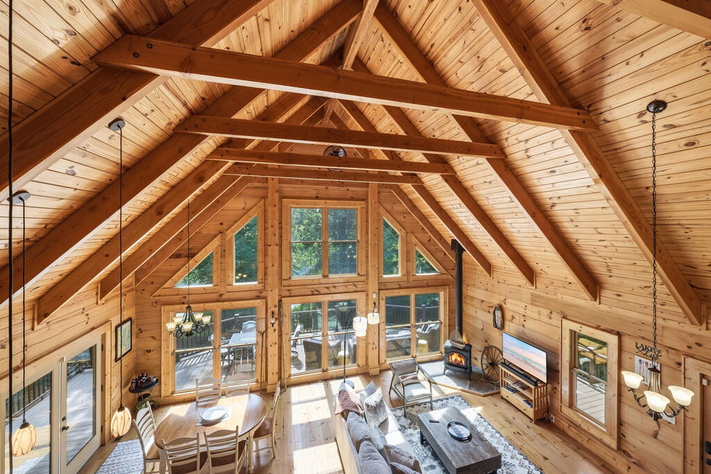 32 Shoreline Drive