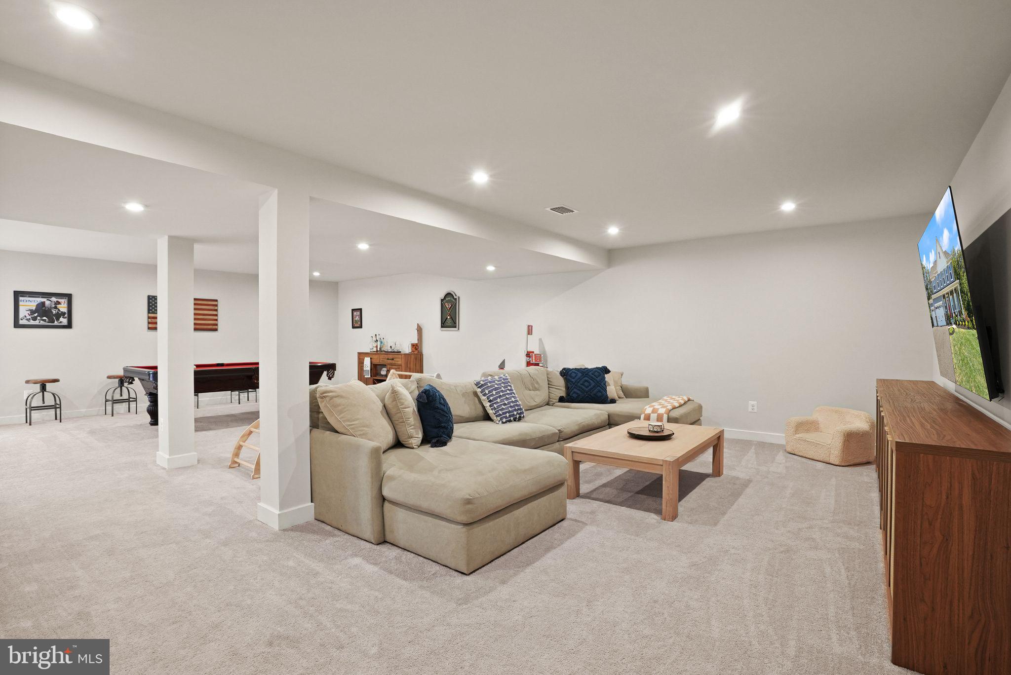 6529 BOB WHITE DRIVE