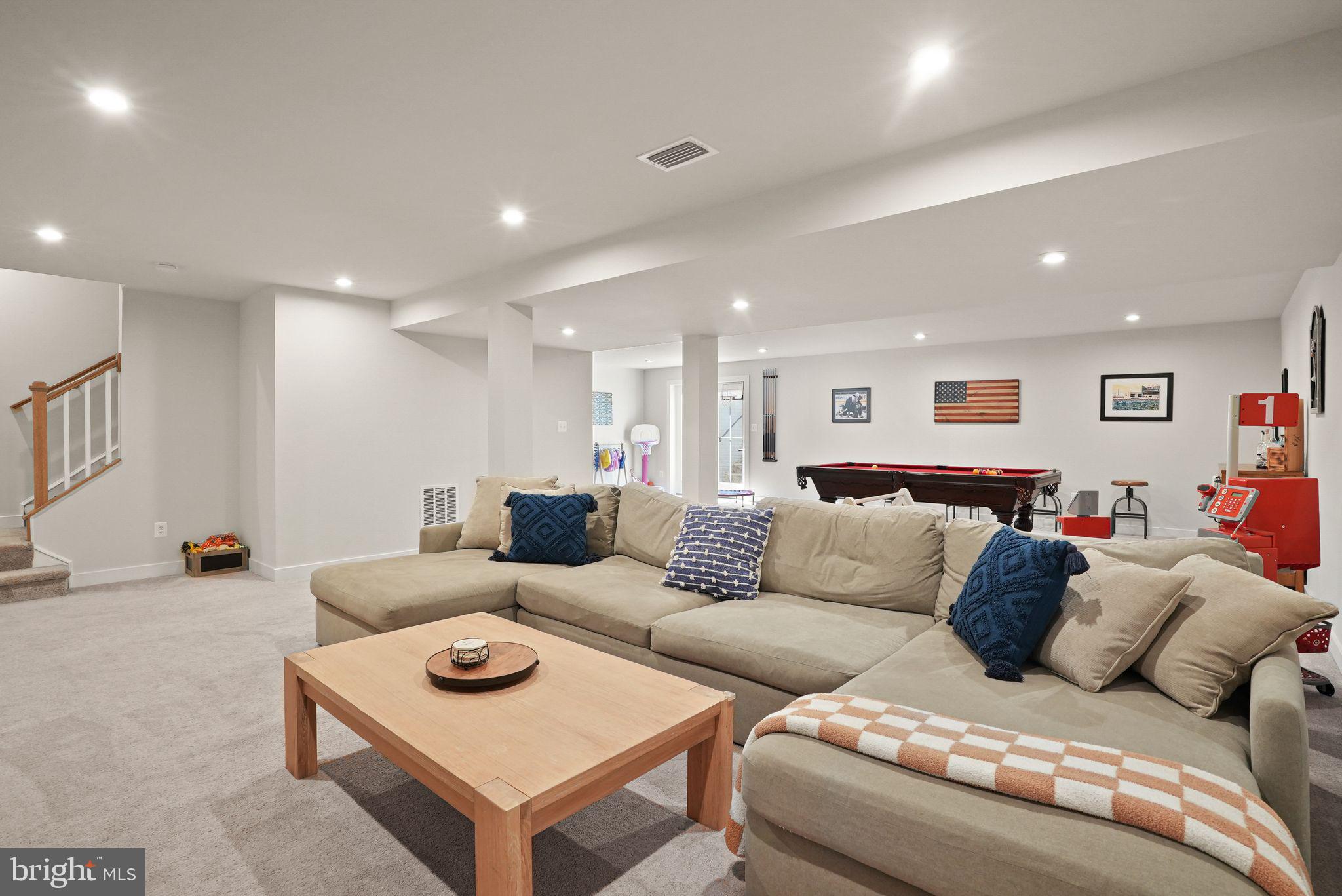 6529 BOB WHITE DRIVE