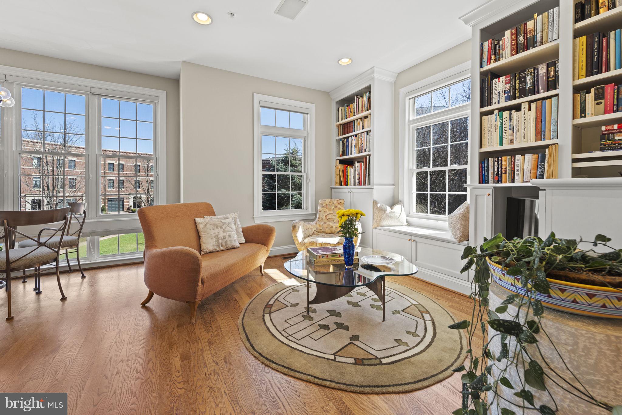 12137 Chancery Station Cir