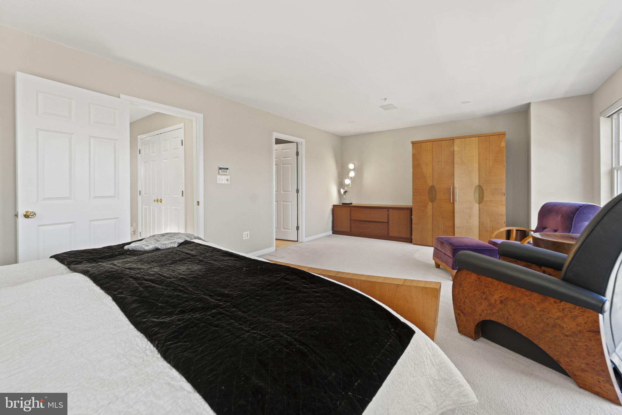 12137 Chancery Station Cir