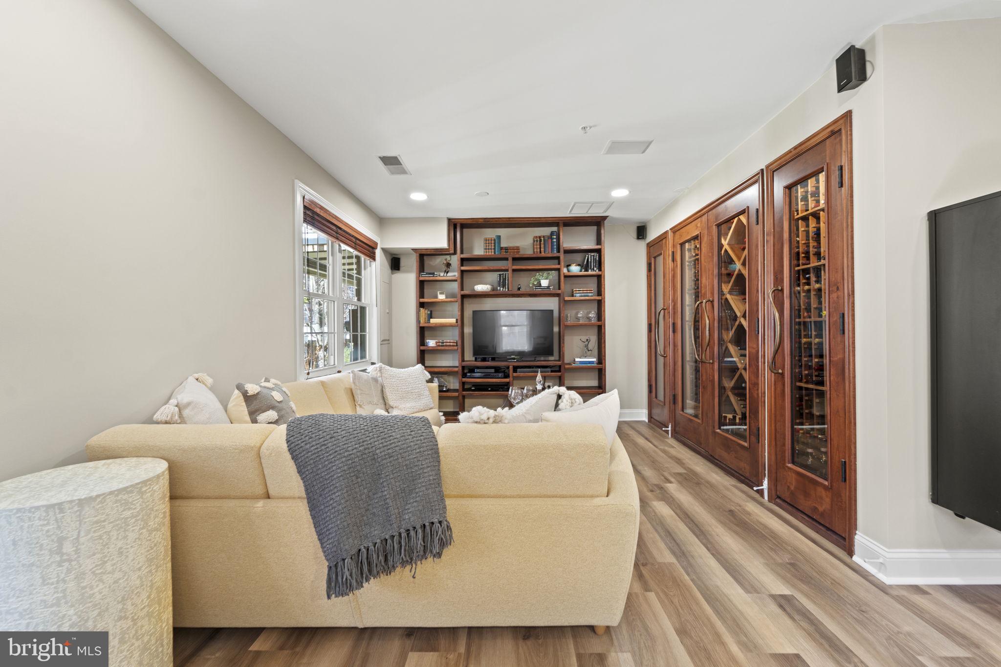 12137 Chancery Station Cir