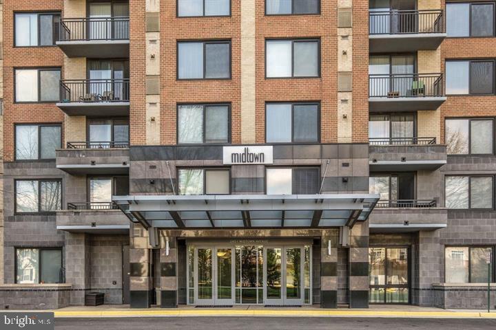 2451 MIDTOWN AVE #1617