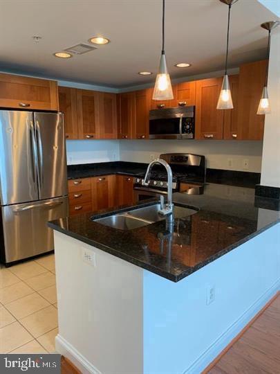 2451 MIDTOWN AVE #1617