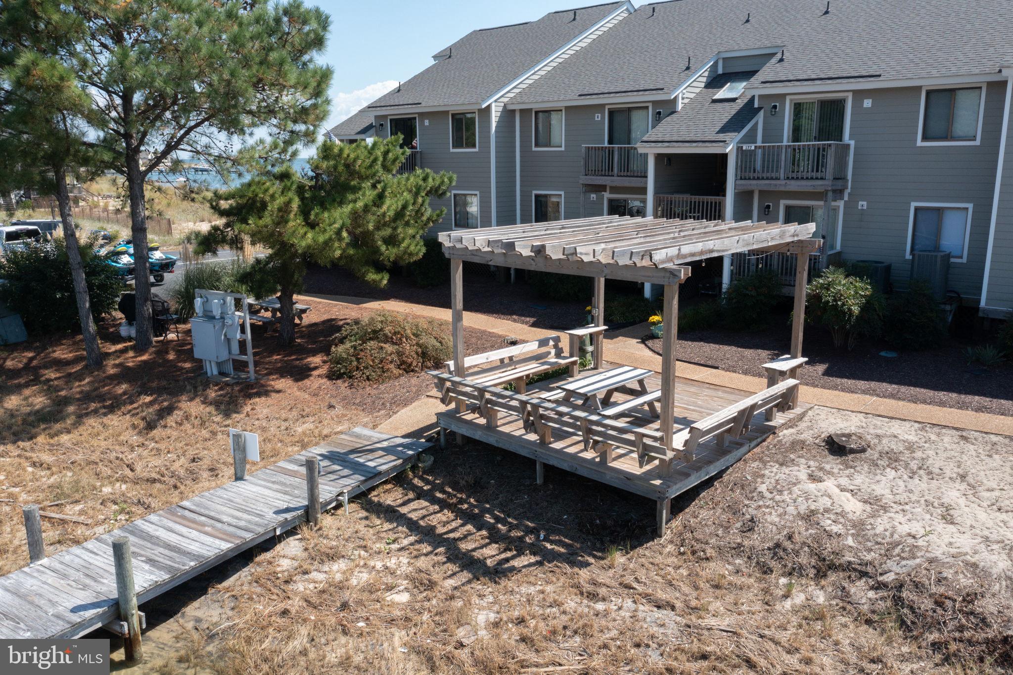 141 BEACH COVE DRIVE