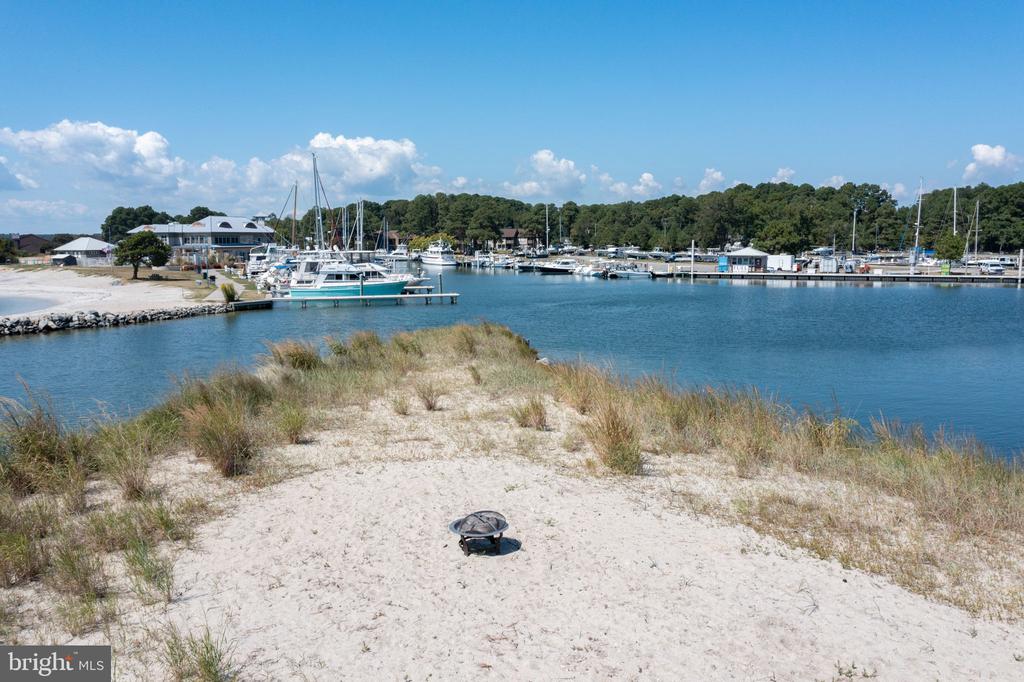 141 BEACH COVE DRIVE