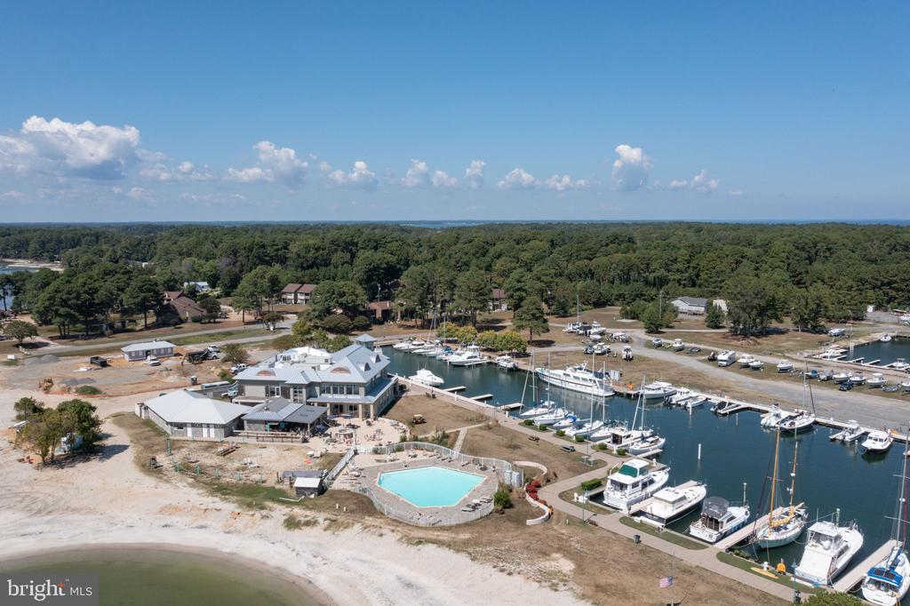 141 BEACH COVE DRIVE
