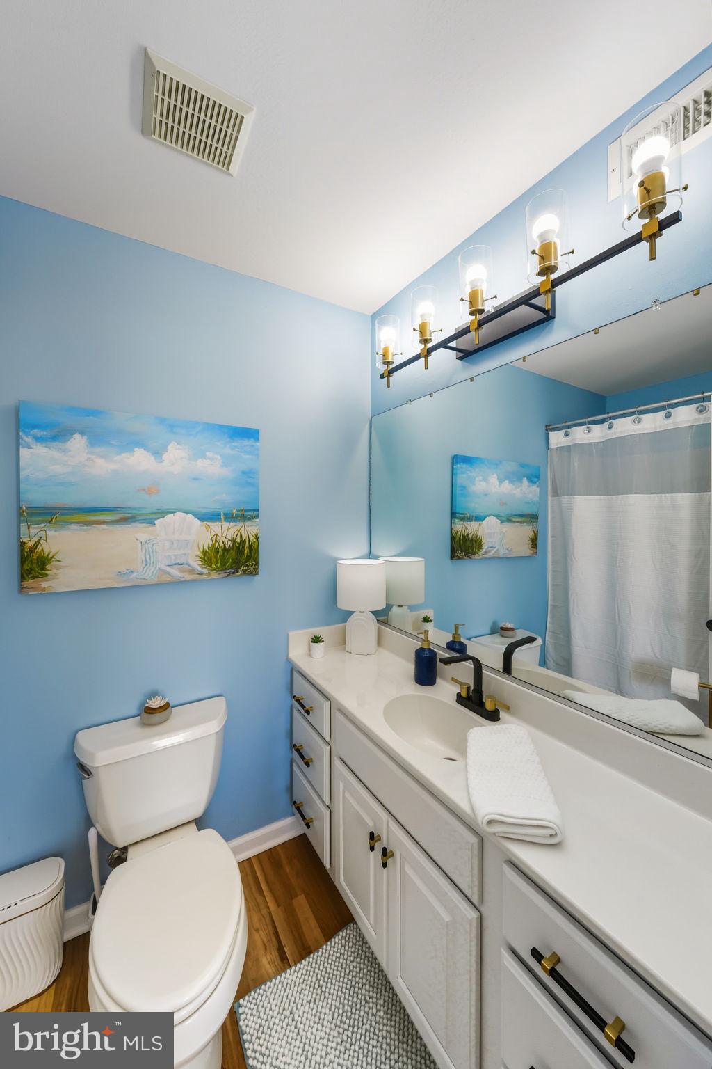141 BEACH COVE DRIVE