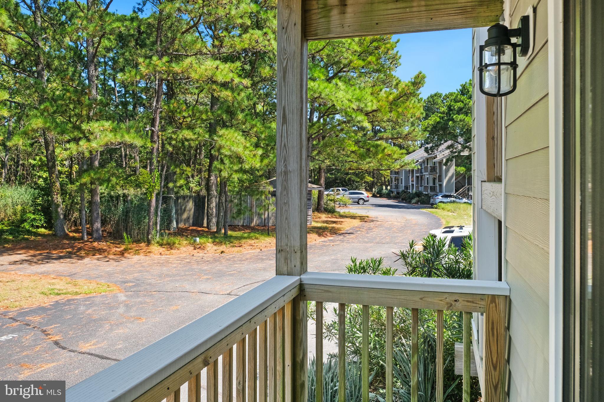 141 BEACH COVE DRIVE