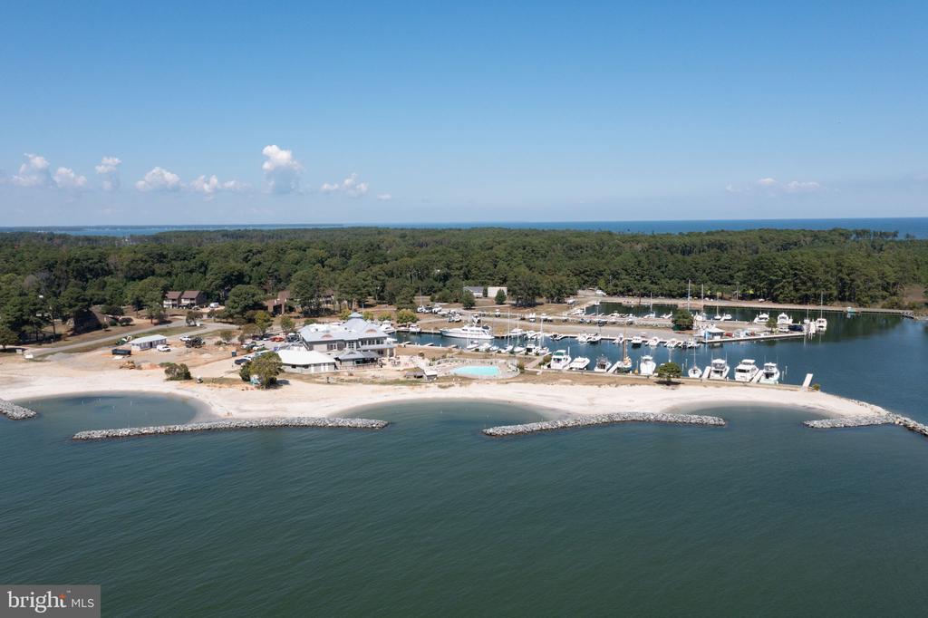 141 BEACH COVE DRIVE