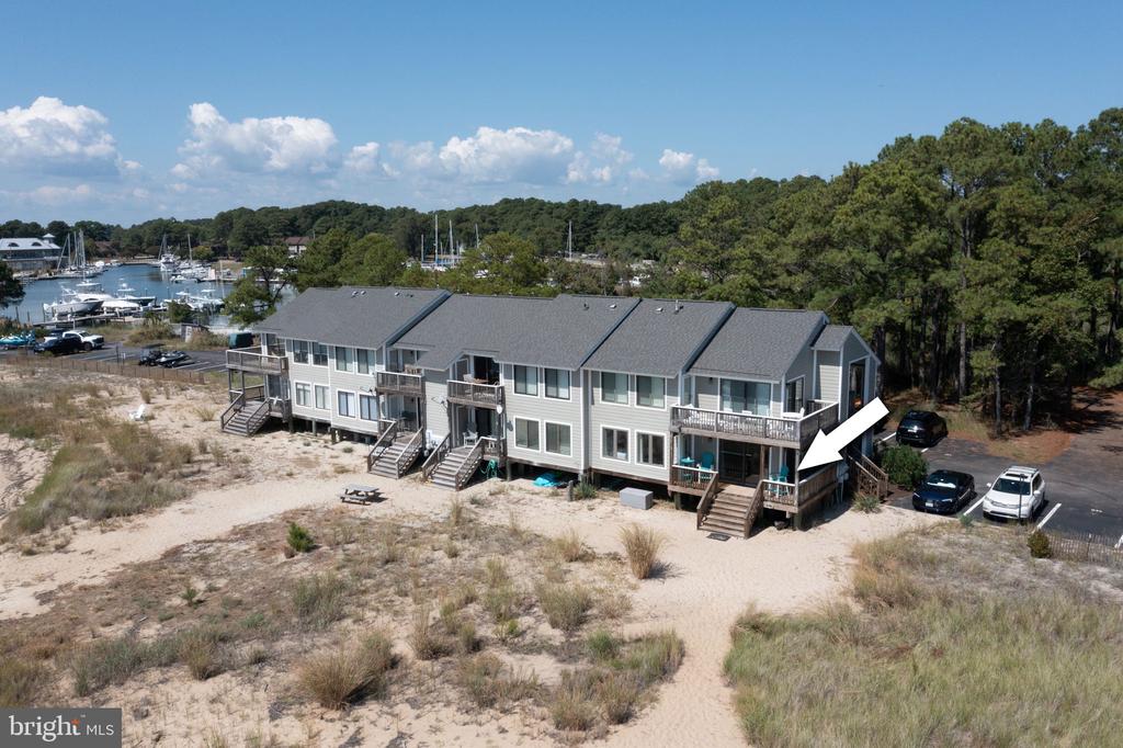 141 BEACH COVE DRIVE