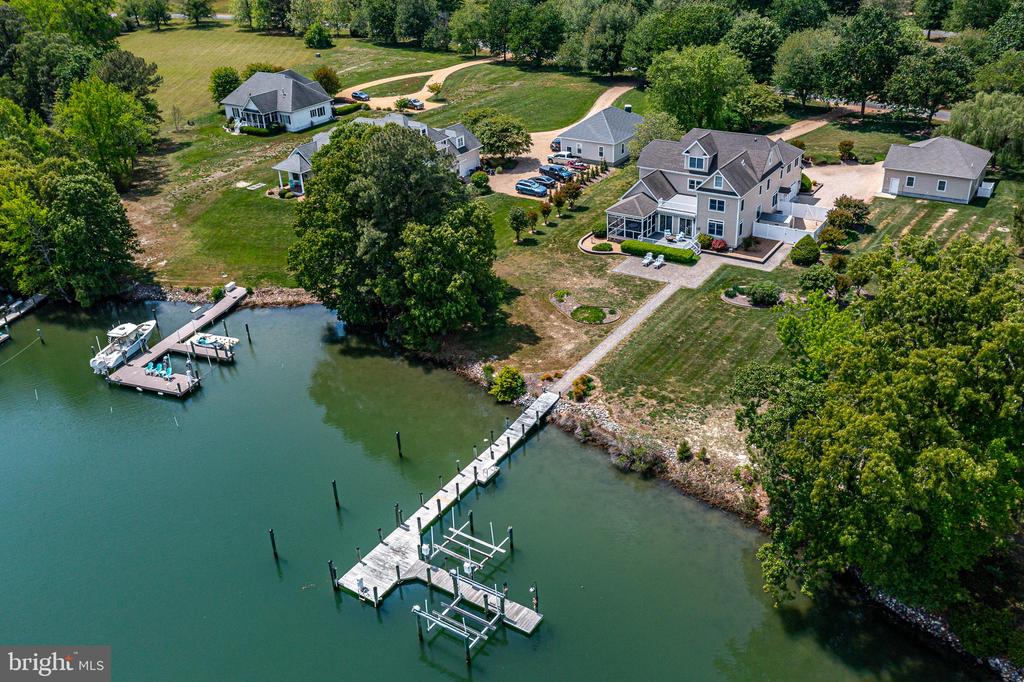 310 OLD POINT ROAD
