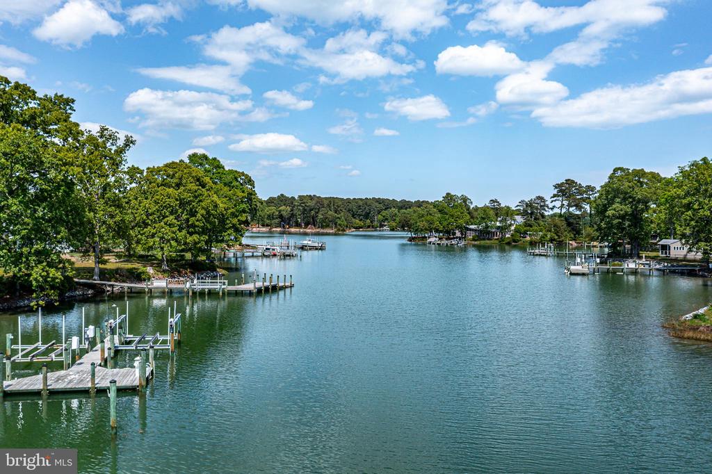 310 OLD POINT ROAD