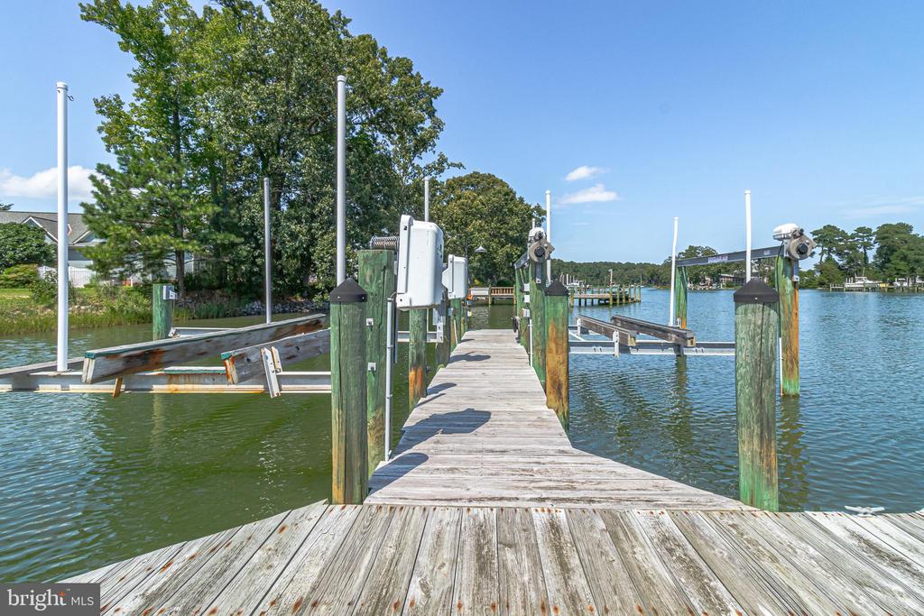 310 OLD POINT ROAD