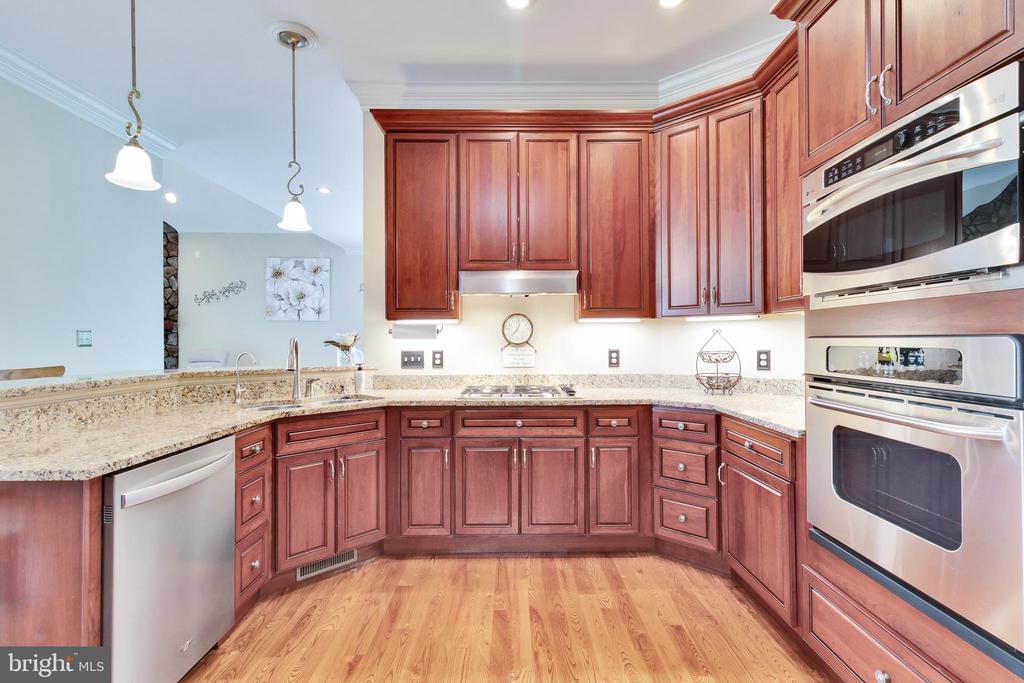 310 OLD POINT ROAD