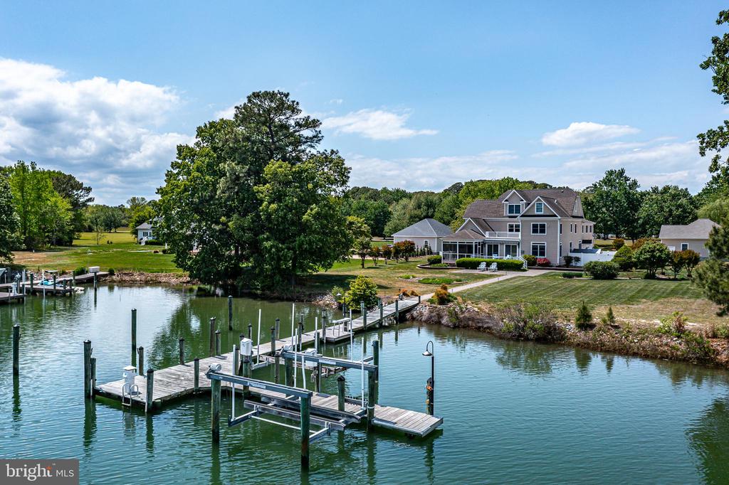 310 OLD POINT ROAD