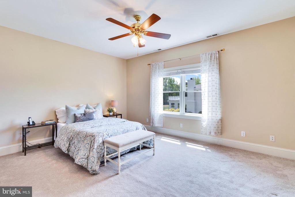310 OLD POINT ROAD