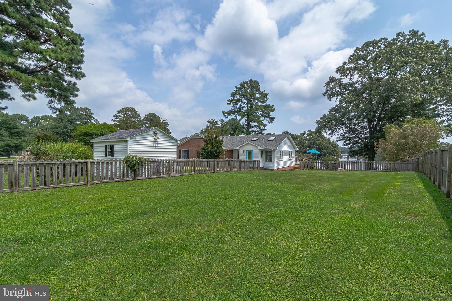 72 Nimcock Rd