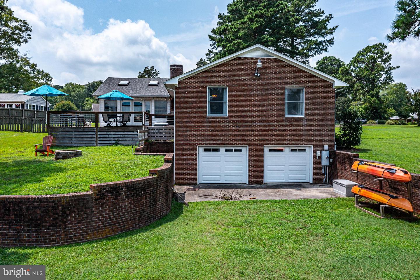 72 Nimcock Rd