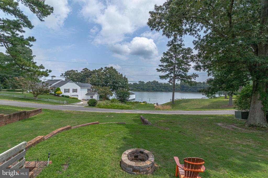 72 Nimcock Rd