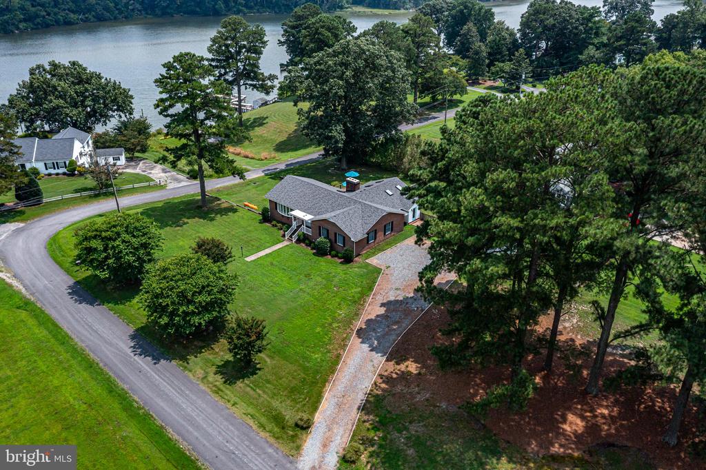 72 Nimcock Rd