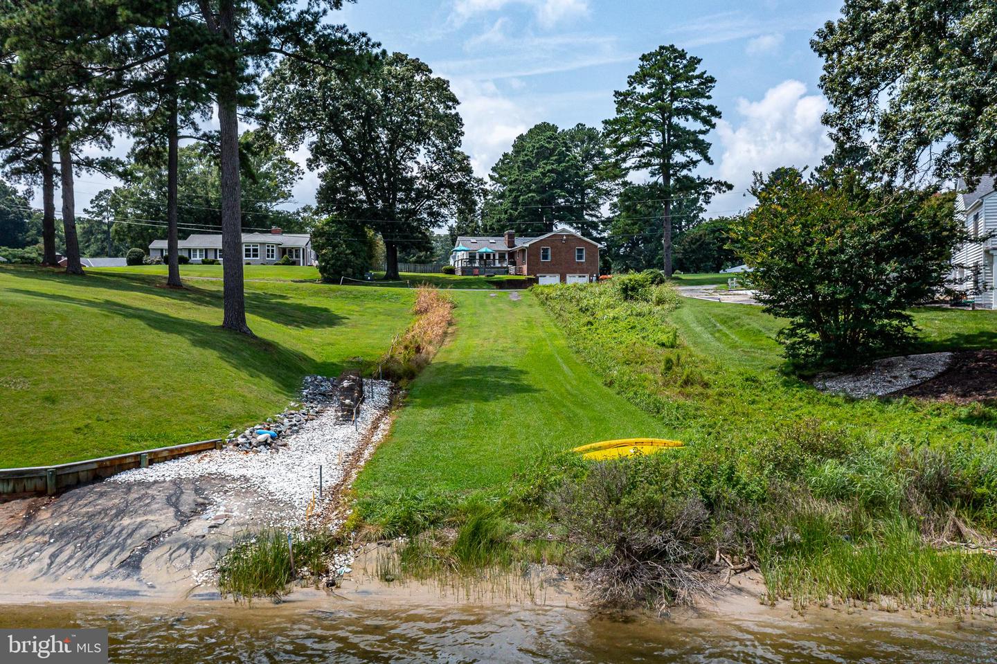 72 Nimcock Rd