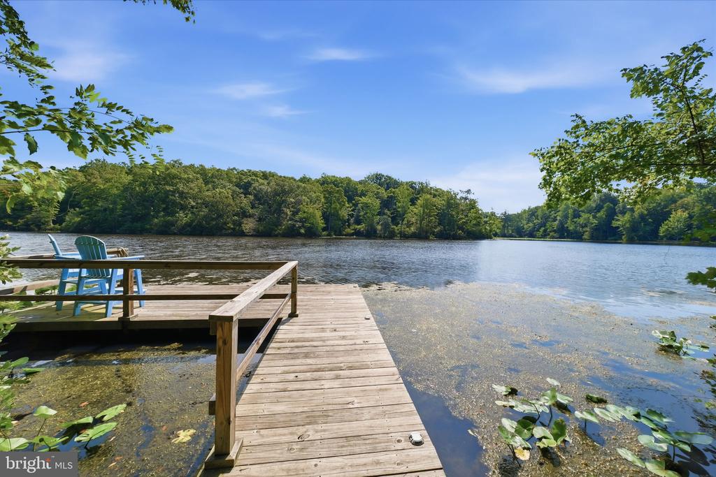 32 SHORELINE DRIVE