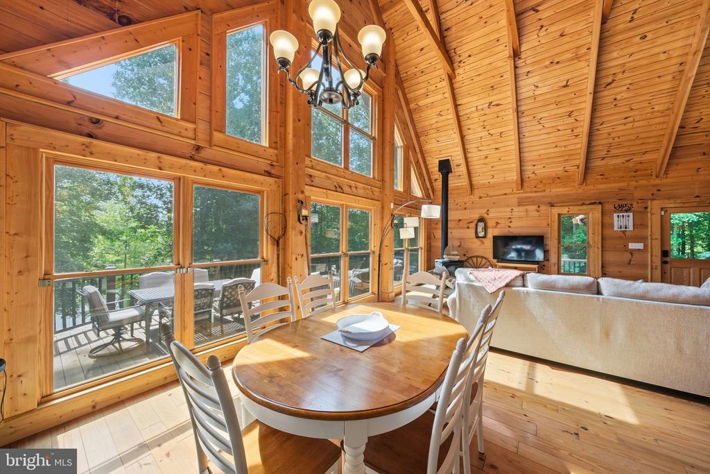 32 SHORELINE DRIVE