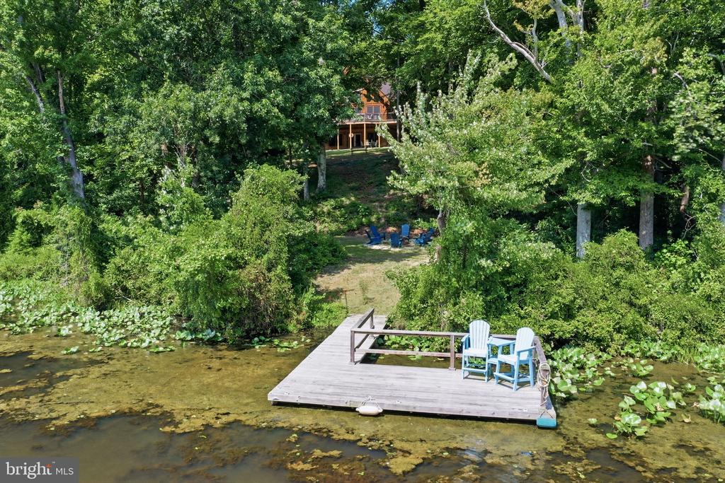 32 SHORELINE DRIVE