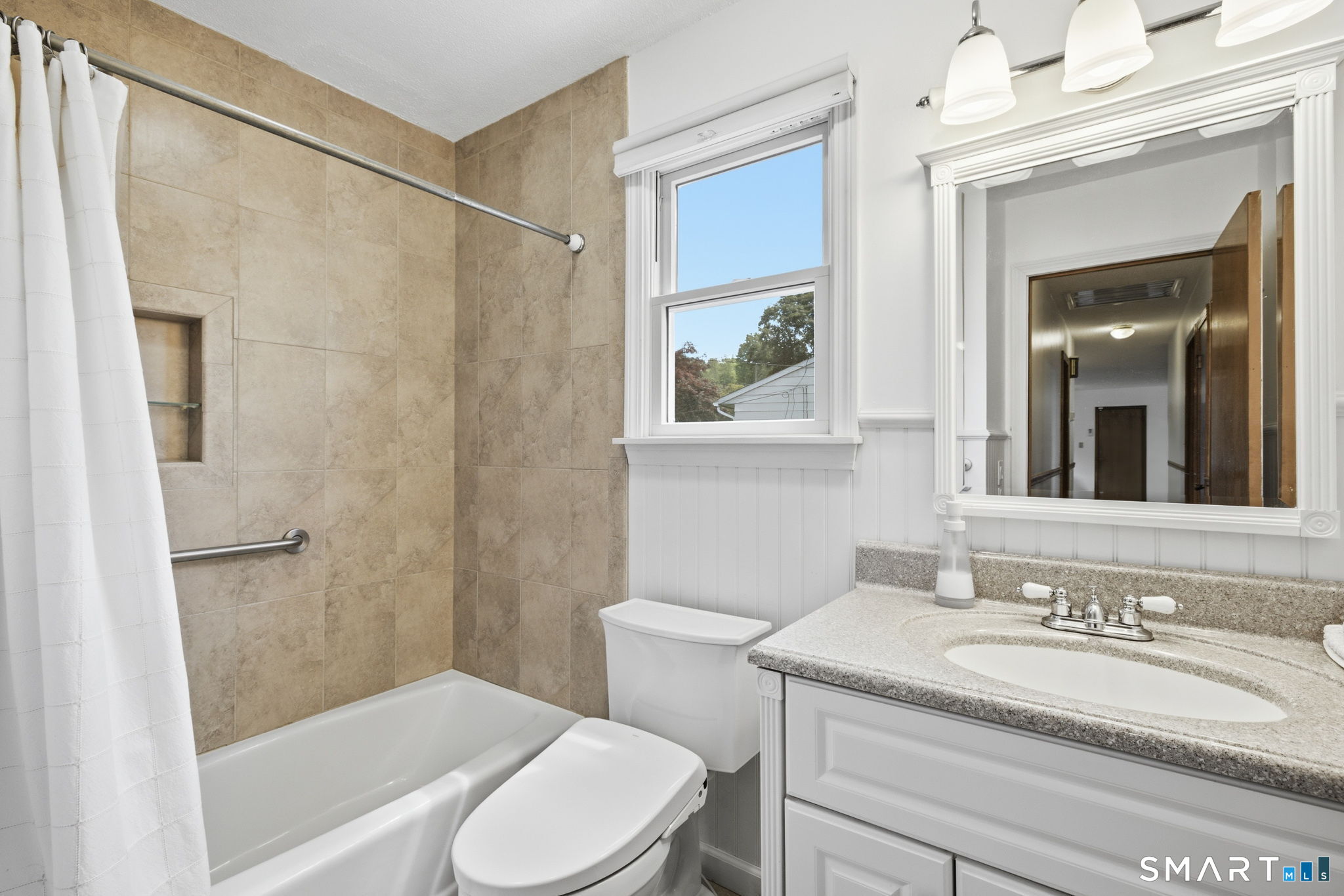 256 Fairlawn Drive