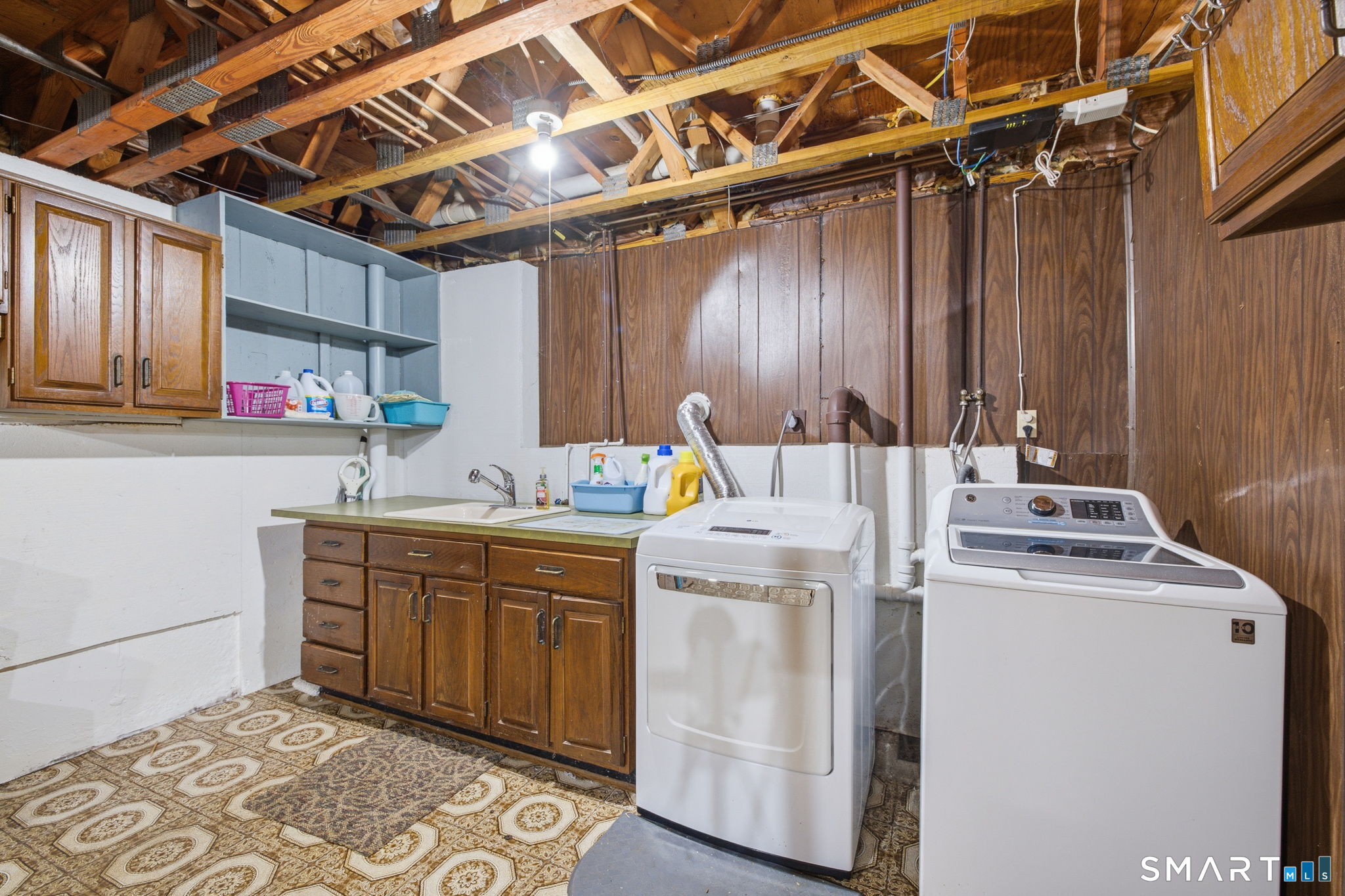256 Fairlawn Drive