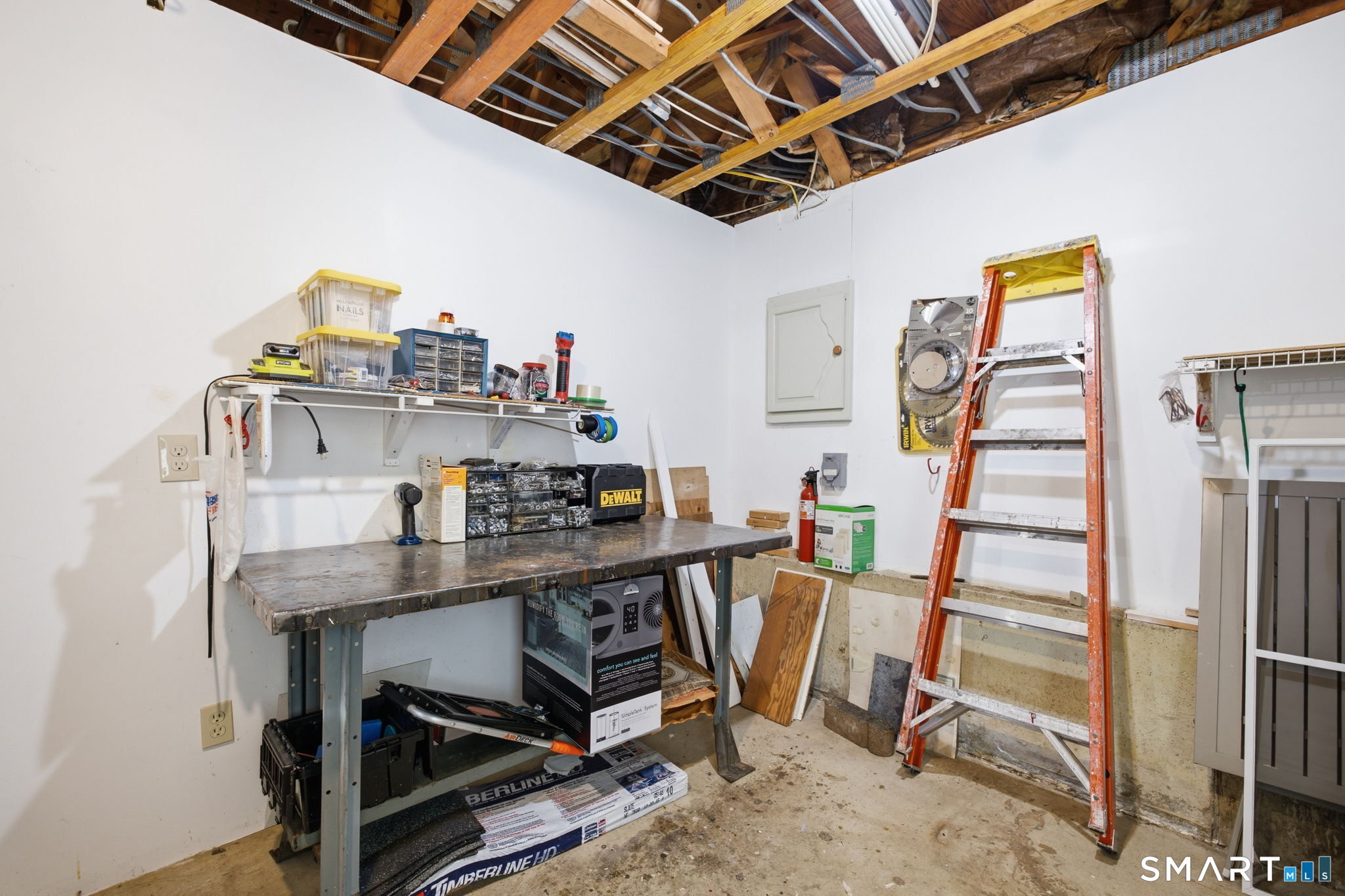 256 Fairlawn Drive
