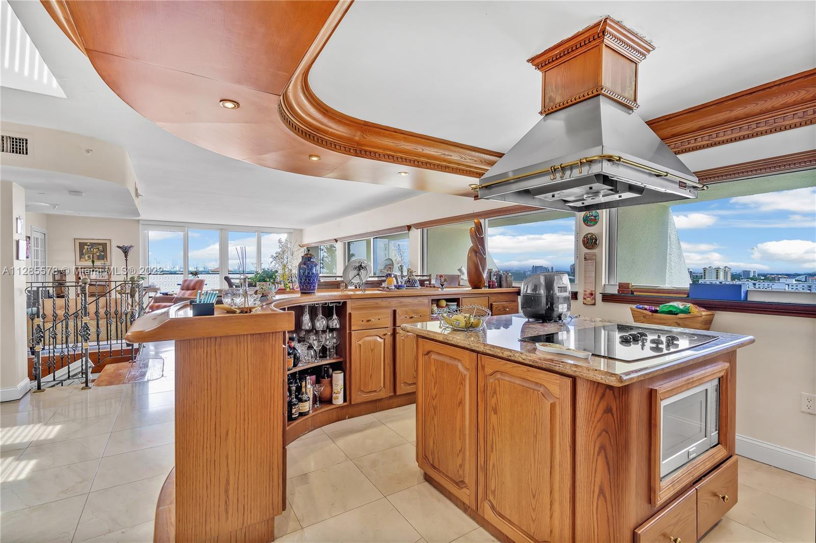 911 E Ponce De Leon Blvd # 1602