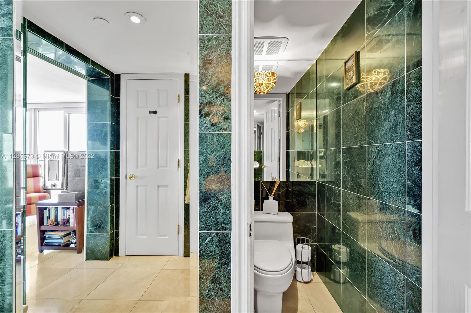 911 E Ponce De Leon Blvd # 1602