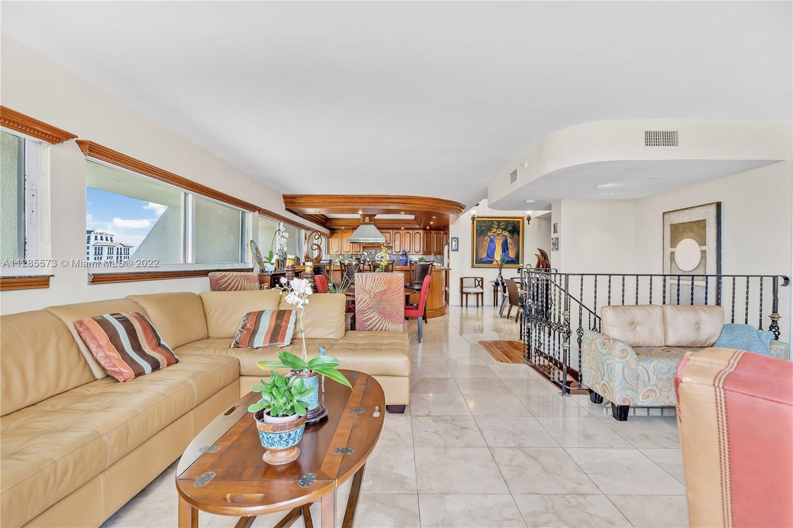 911 E Ponce De Leon Blvd # 1602