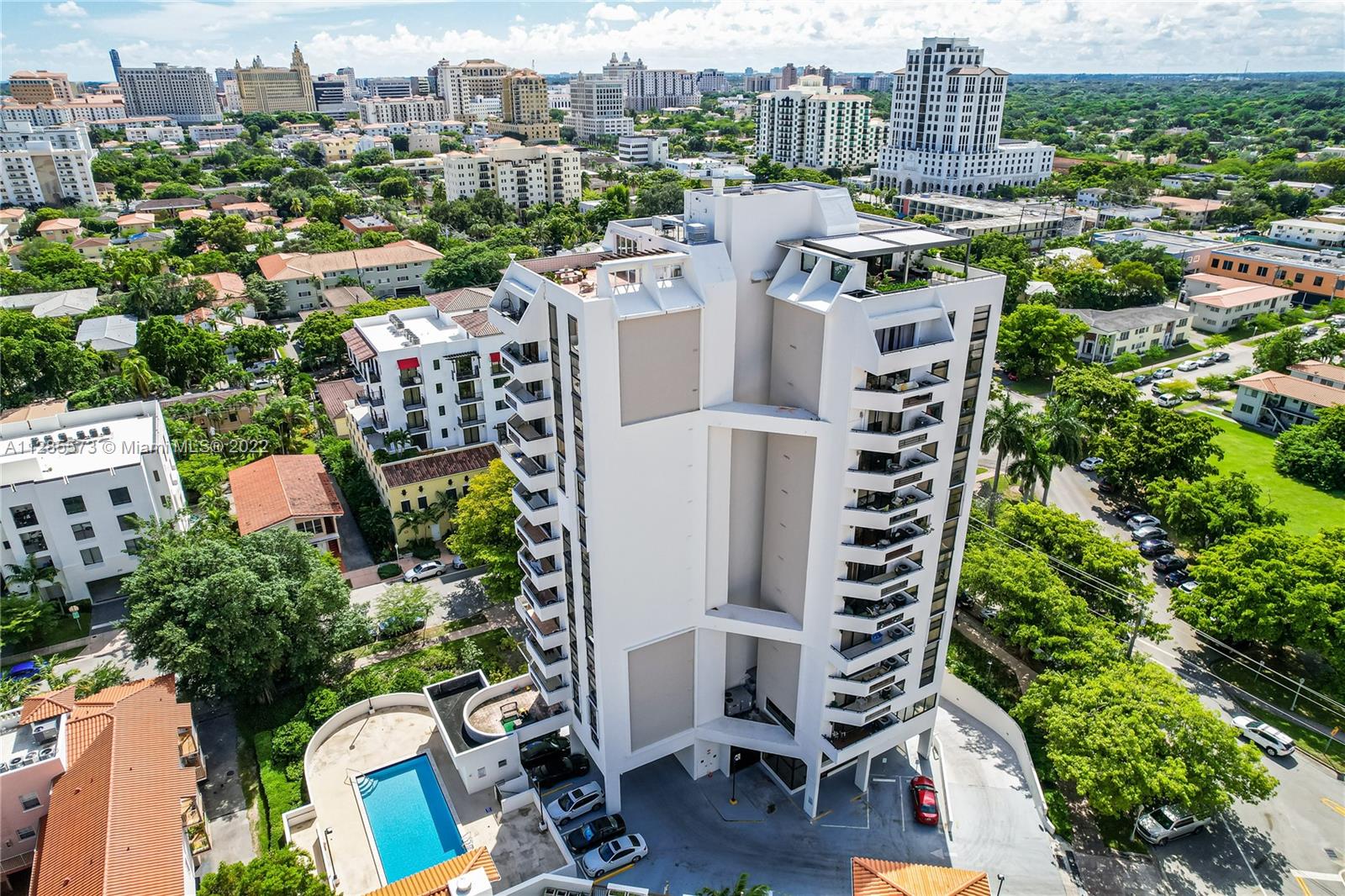 911 E Ponce De Leon Blvd # 1602