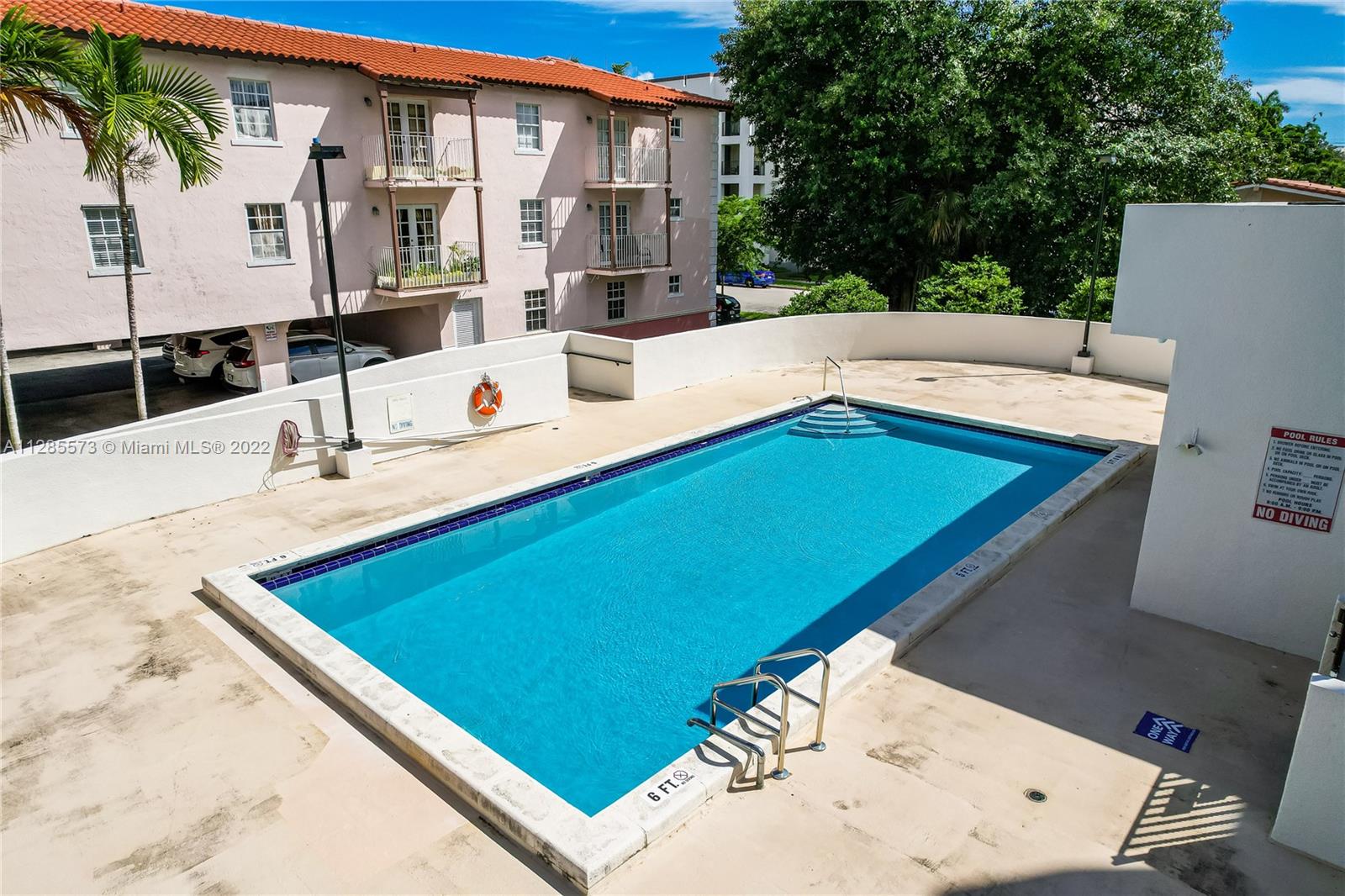 911 E Ponce De Leon Blvd # 1602