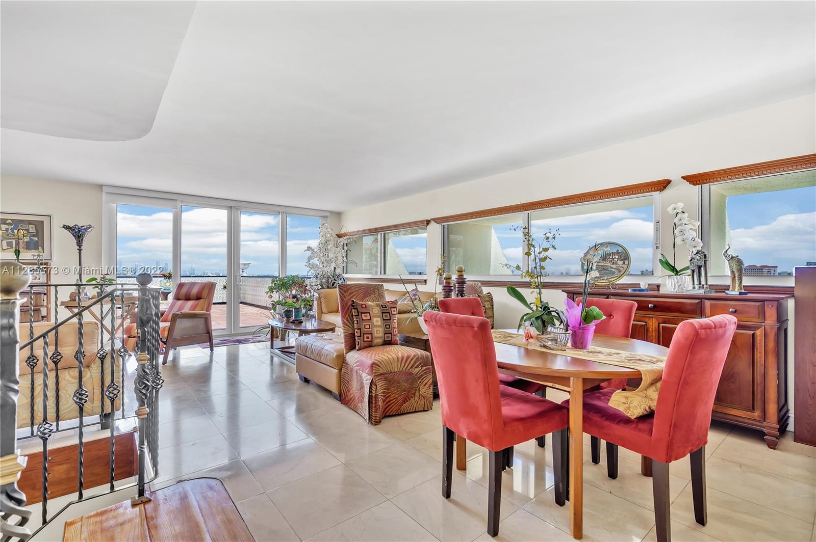 911 E Ponce De Leon Blvd # 1602