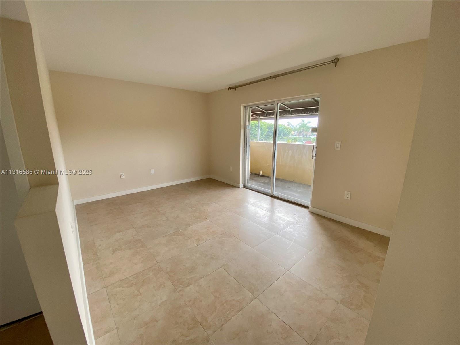 8620 NW 3rd Ln # 508