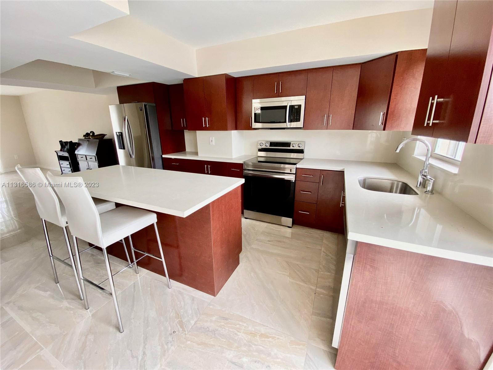 8620 NW 3rd Ln # 508