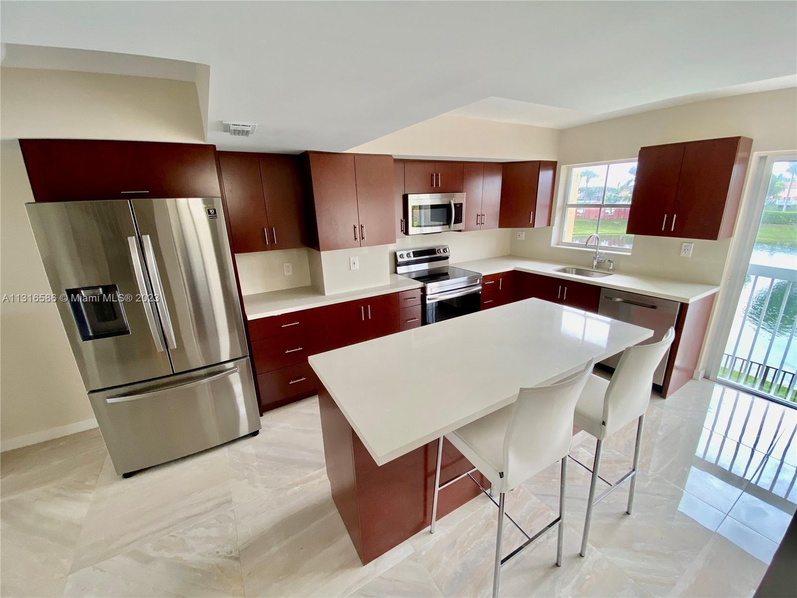 8620 NW 3rd Ln # 508