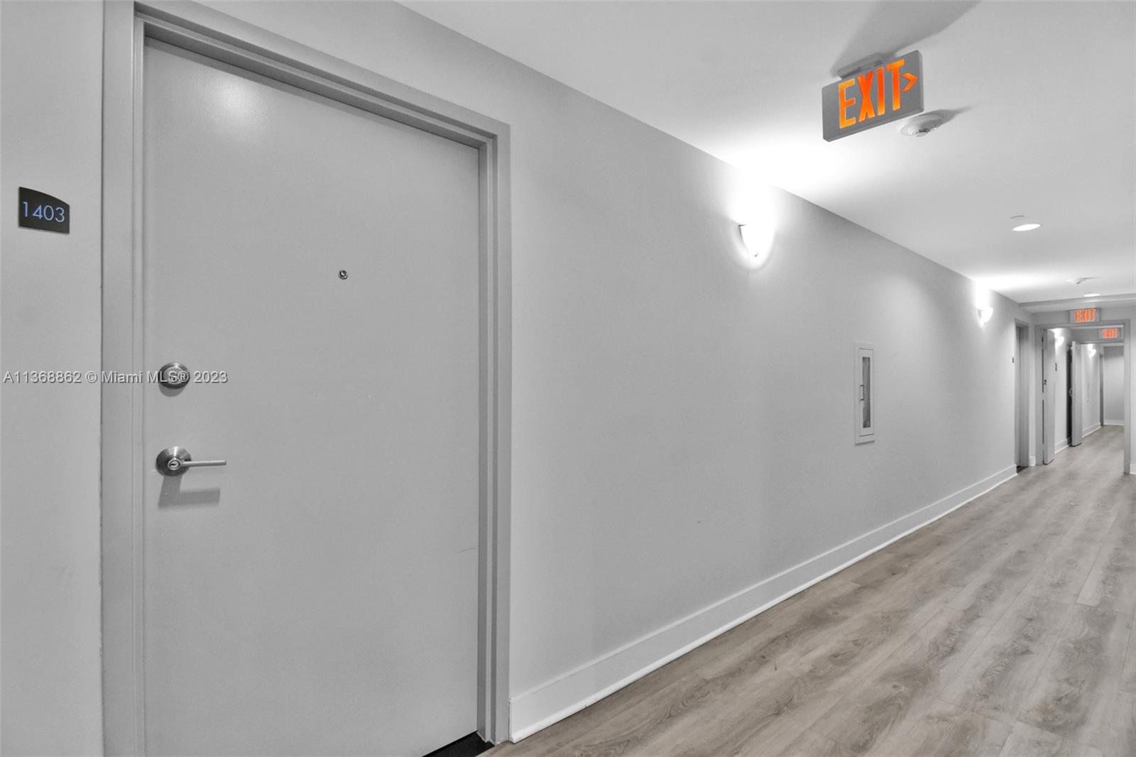 601 NE 23rd St # 1403