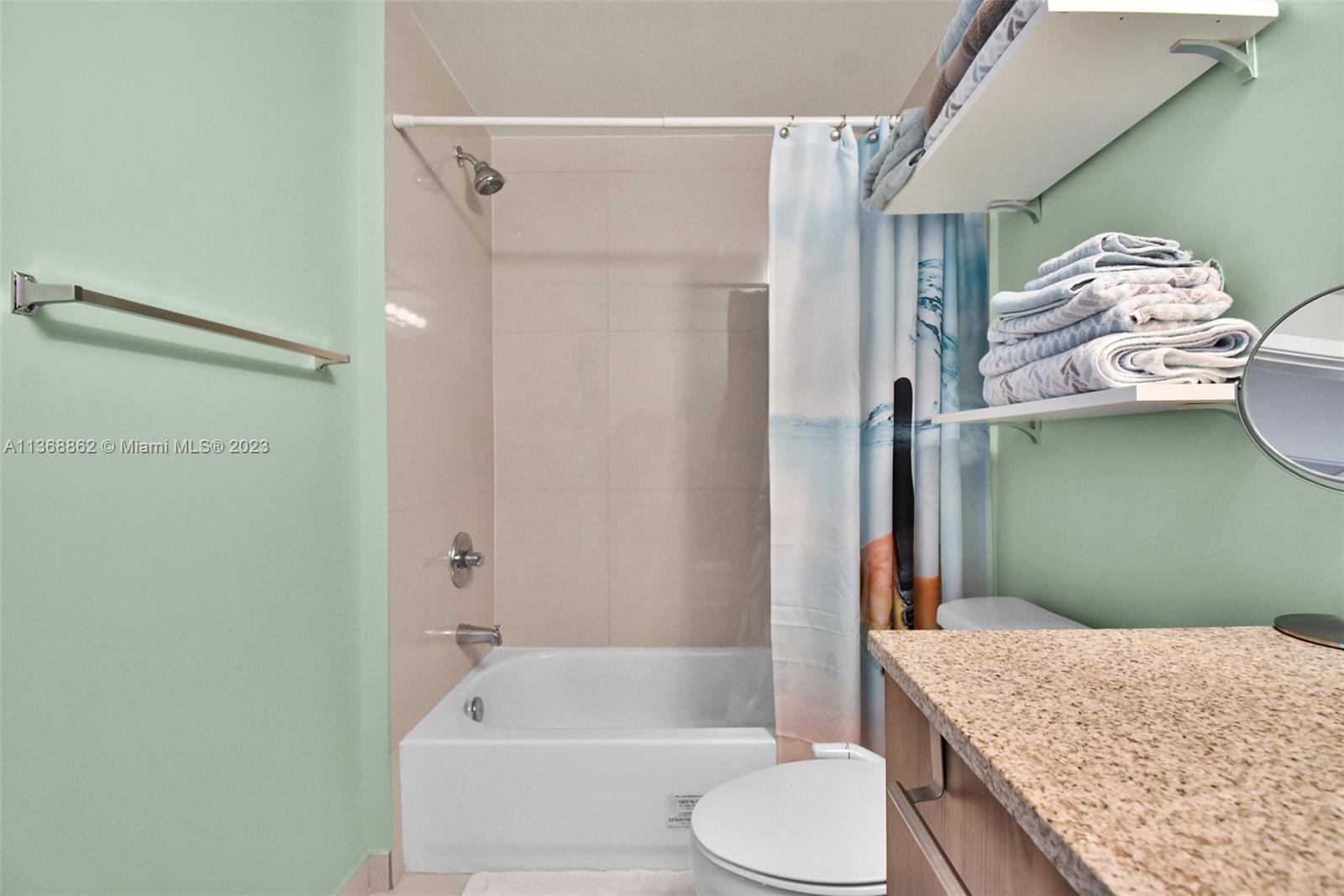 601 NE 23rd St # 1403