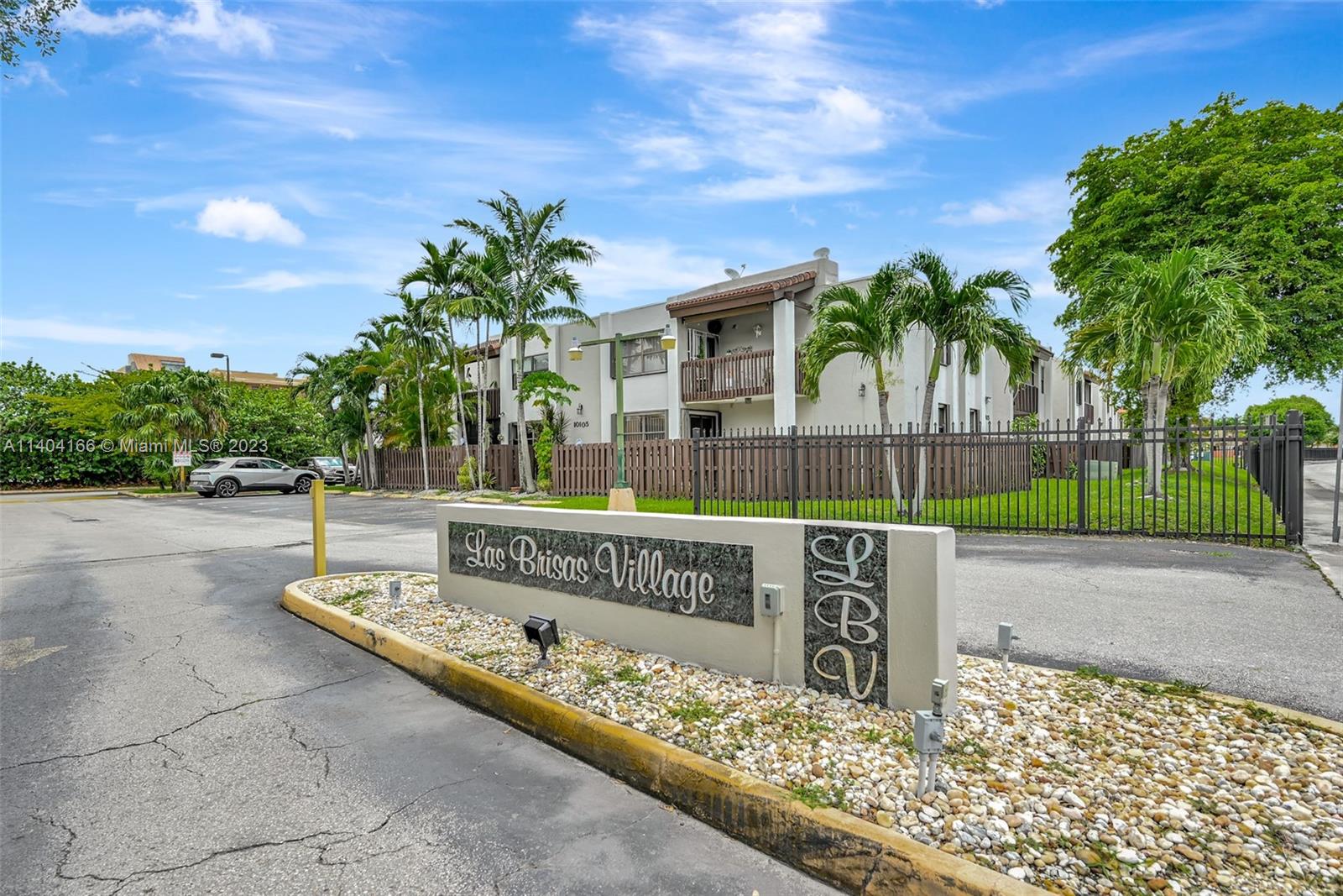 10105 NW 9th St Cir # 207 Unit: 9-207