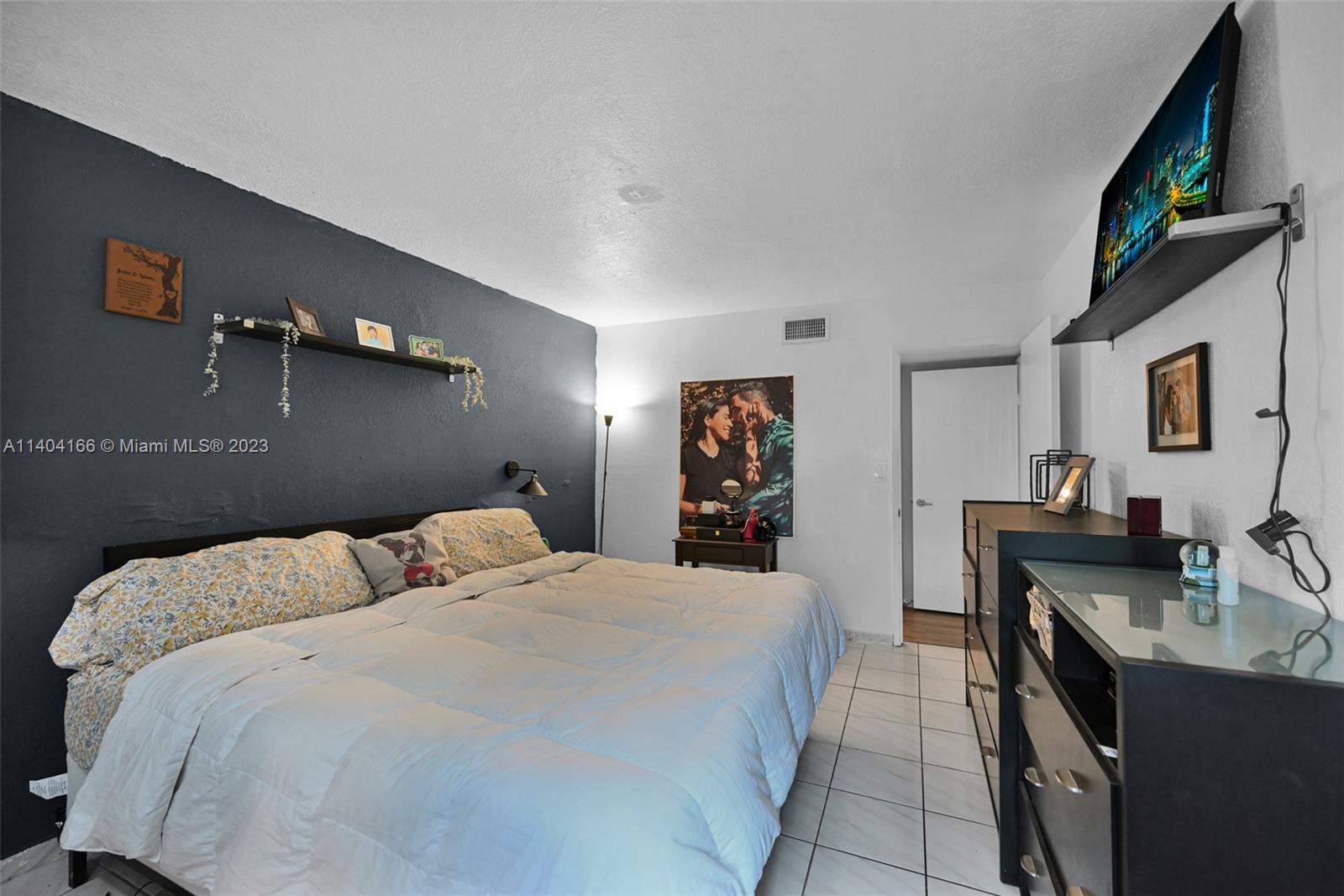 10105 NW 9th St Cir # 207 Unit: 9-207